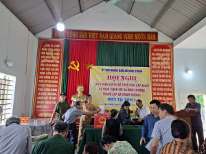 UBND xã Nghi Thịnh tổ chức hội nghị lấy ý kiến cử tri về việc thực hiện sáp nhập  xã Nghi Thịnh và xã Nghi Trường.